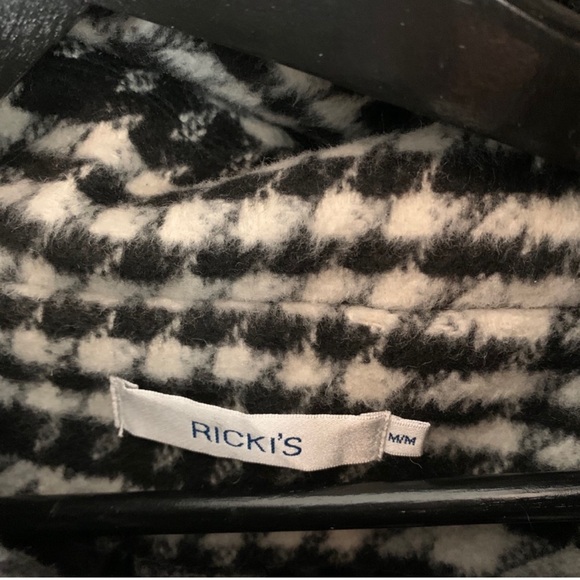 Ricki’s Car Coat - Picture 2 of 2